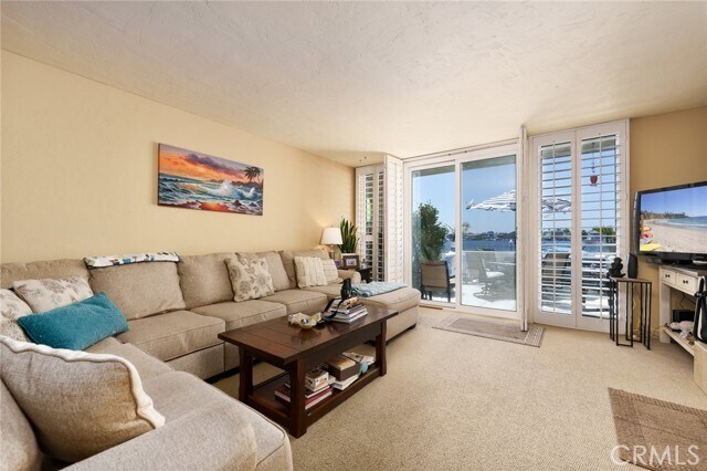 Foto del edificio - 16521 Harbour Ln