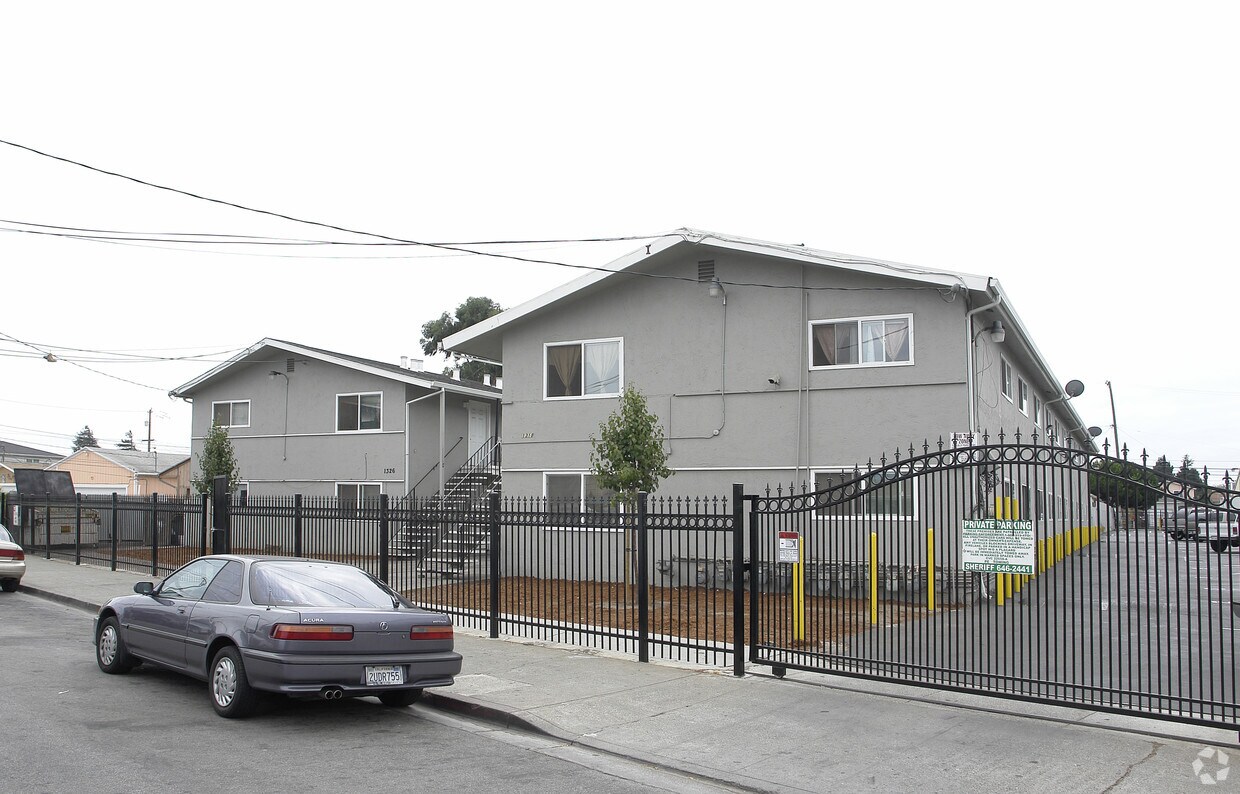 1318 Bush, ¡alejado - 1318 Bush Ave