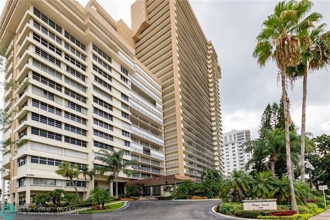 Foto del edificio - 4280 Galt Ocean Dr