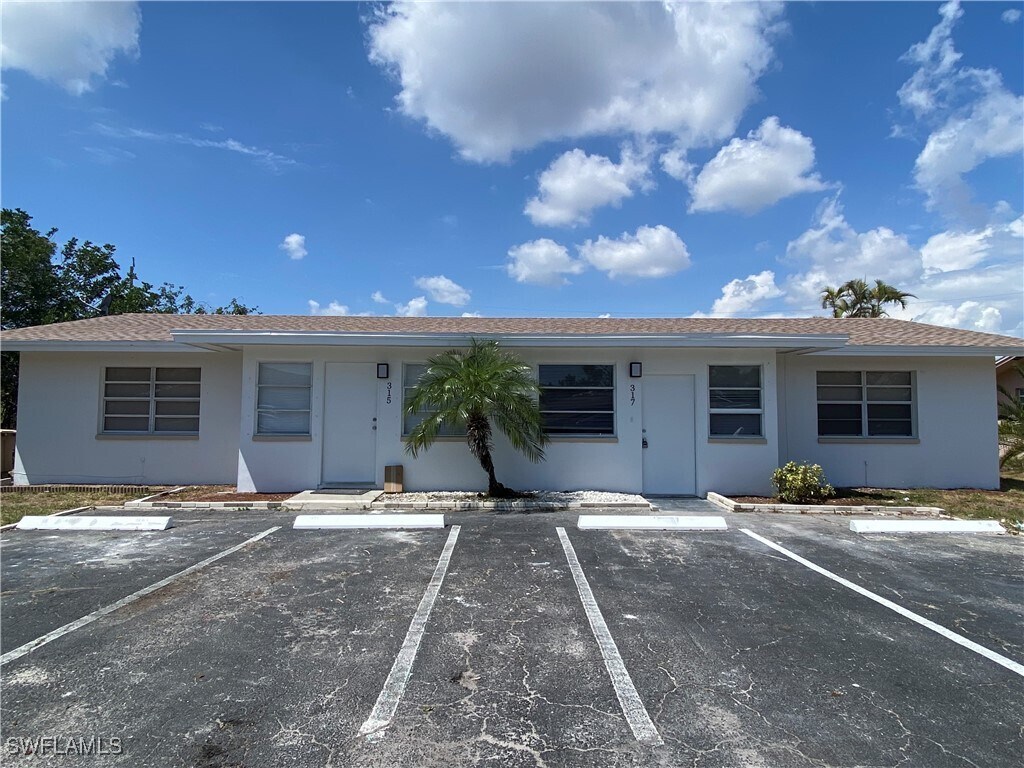 Foto principal - 315 Tarpon Dr