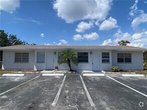 Building Photo - 315 Tarpon Dr