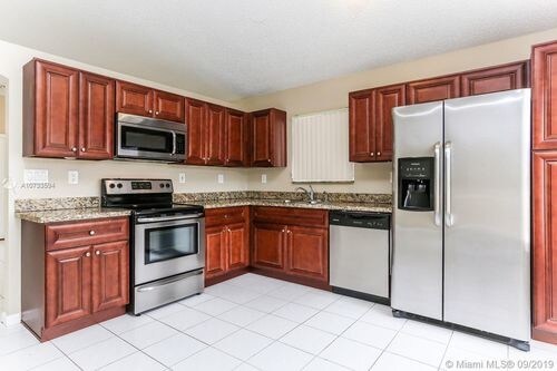 Building Photo - 1403 Banyan Cir