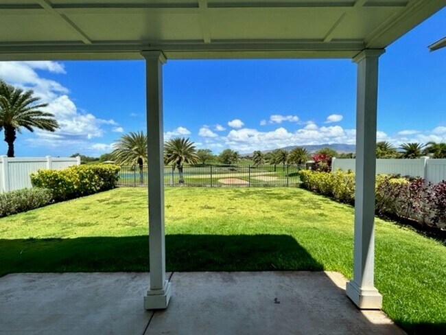 Foto del edificio - Newer Beautiful 4-Br/2.5-BA Home - Hoakalei Golf Course