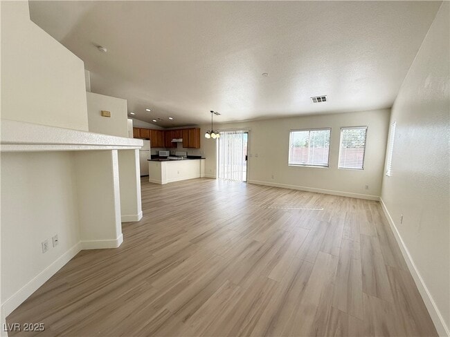 Building Photo - 5718 Royal Sands St