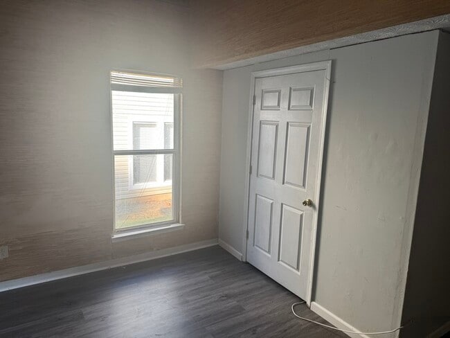 Building Photo - Beautiful House in Duluth GA