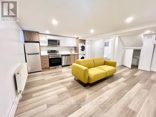 Building Photo - 545 Palmerston Blvd