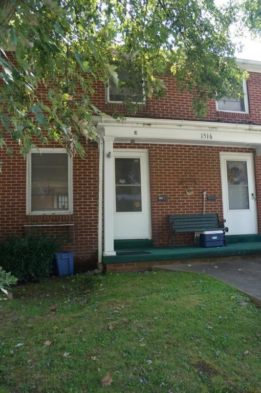 Primary Photo - 1516 Buckhannon Pike Apt 1