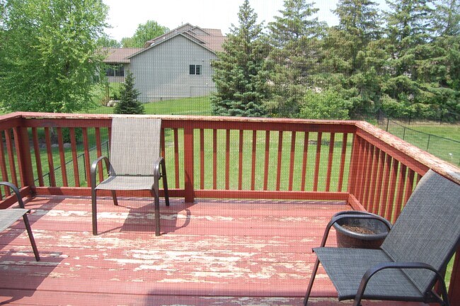 Building Photo - 2120 Timber Ln