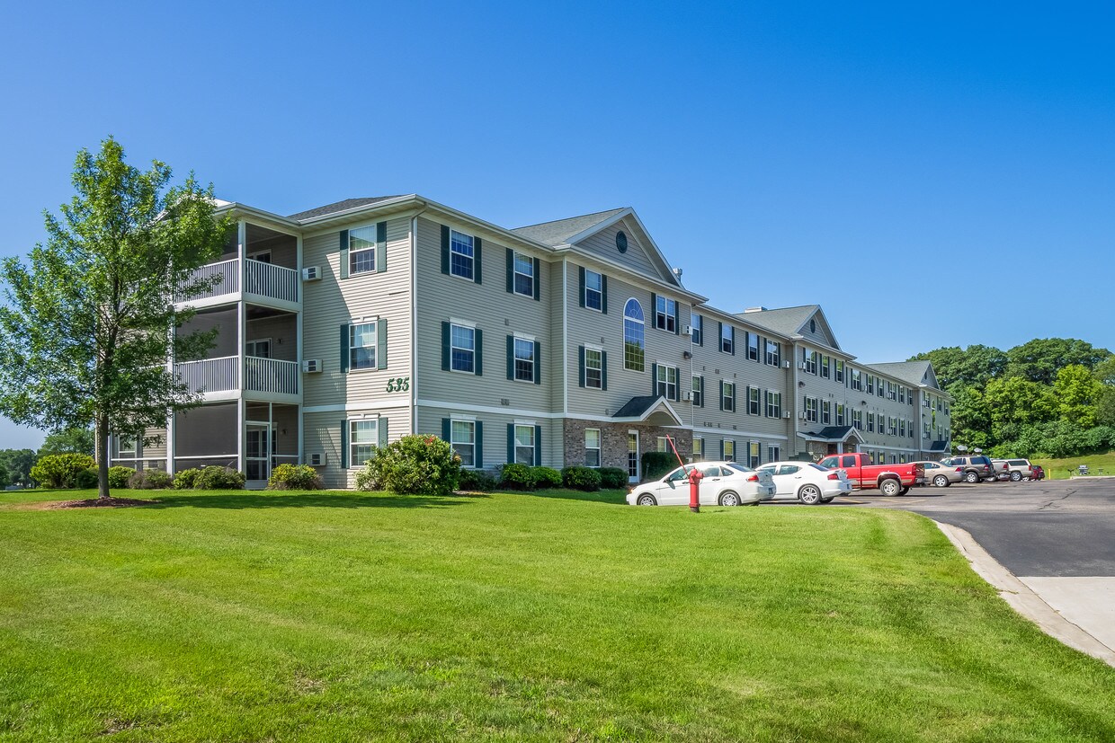 Welcome to Boulder Ridge Luxury Apartments - Boulder Ridge Apartment Homes