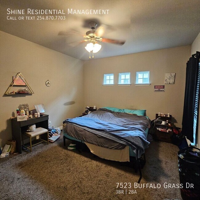 Foto del edificio - 7523 Buffalo Grass Dr