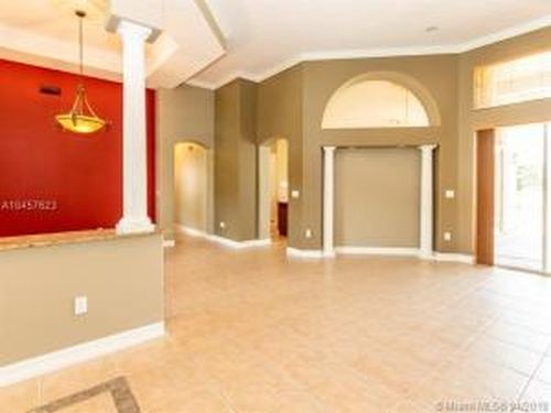Foto del edificio - 13722 NW 11th Ct