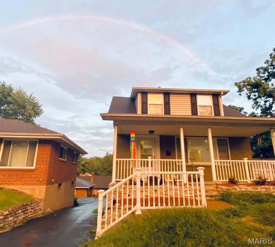 Foto principal - 1516 Yale Ave
