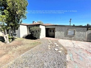 Building Photo - 1804 W Weldon Ave
