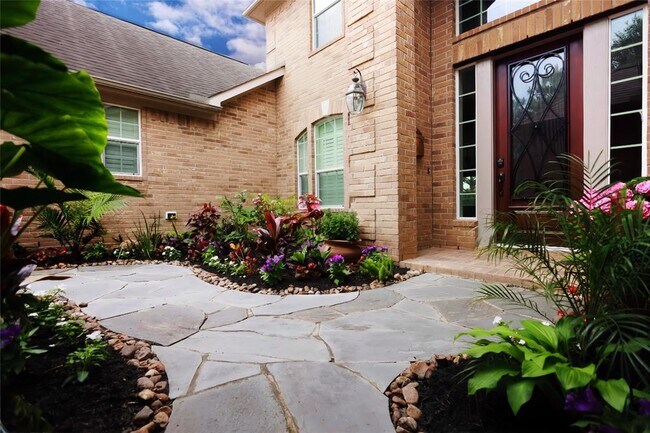 Foto del edificio - 4806 Bell Mountain Dr