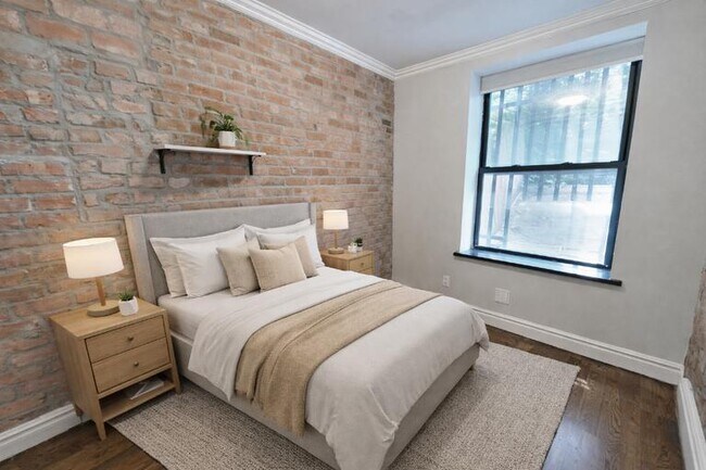 Building Photo - 234 W 14th St