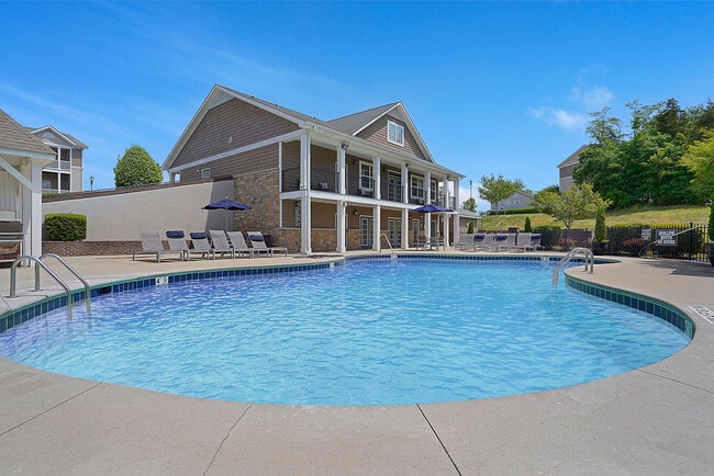 Building Photo - Reserve at Stone Hollow