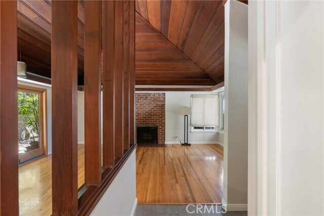 Building Photo - 229 Glenullen Dr