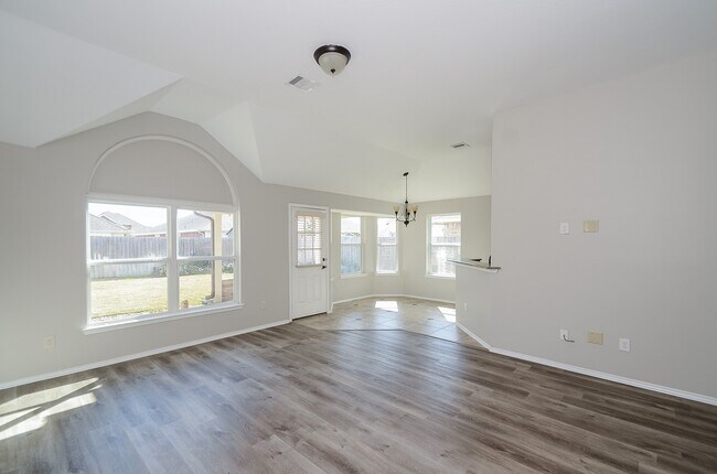 Foto del edificio - 2646 Leopard Ct