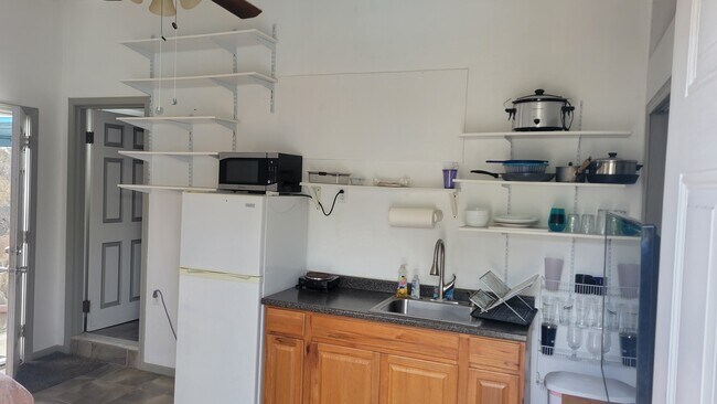 Kitchen Area - 859 Alahaki St