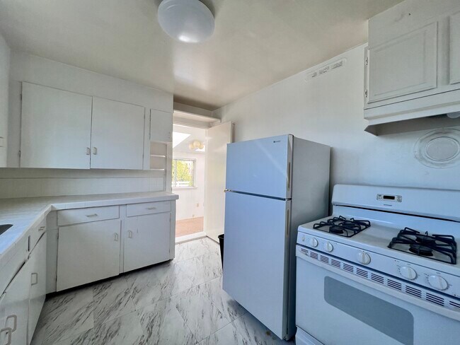 Foto del edificio - 328 45th St