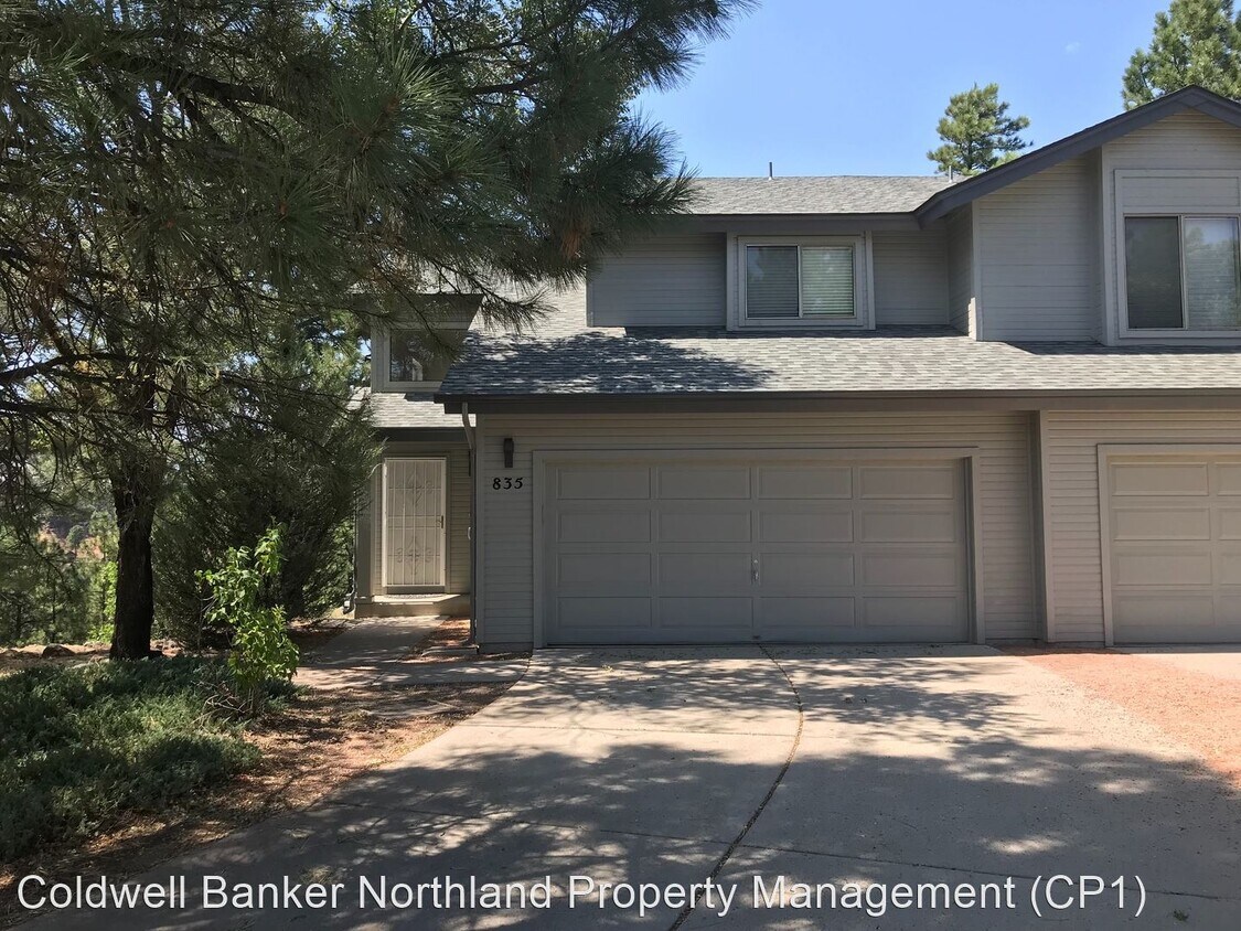 Primary Photo - 3 br, 2.5 bath House - 835 N Pine Cliff Dr
