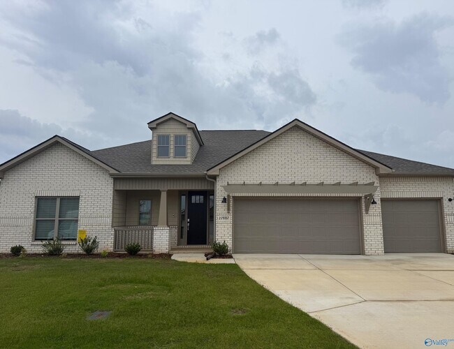 Building Photo - 22882 Ansley Dr