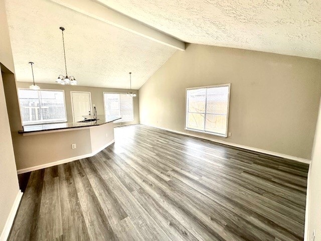 Foto del edificio - 1914 Feather Ridge Dr