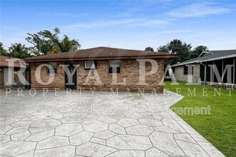 Building Photo - 27917 Washington St