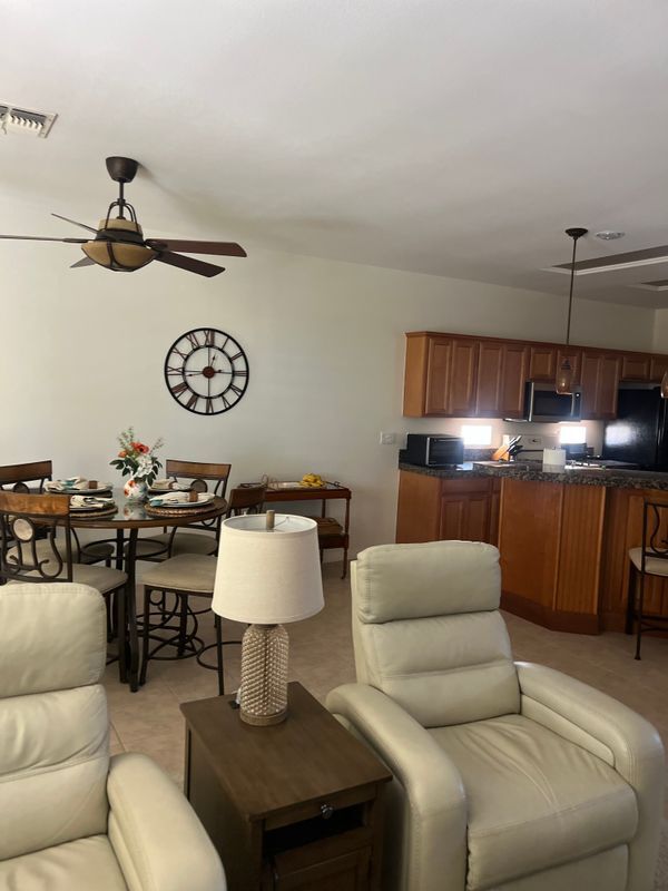 Foto del edificio - 78995 Spirito Ct