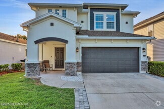 Building Photo - 434 Howland Drive