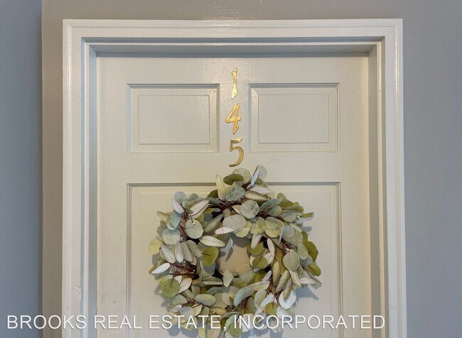 Building Photo - 2 br, 1 bath House - 145 Albemarle Drive