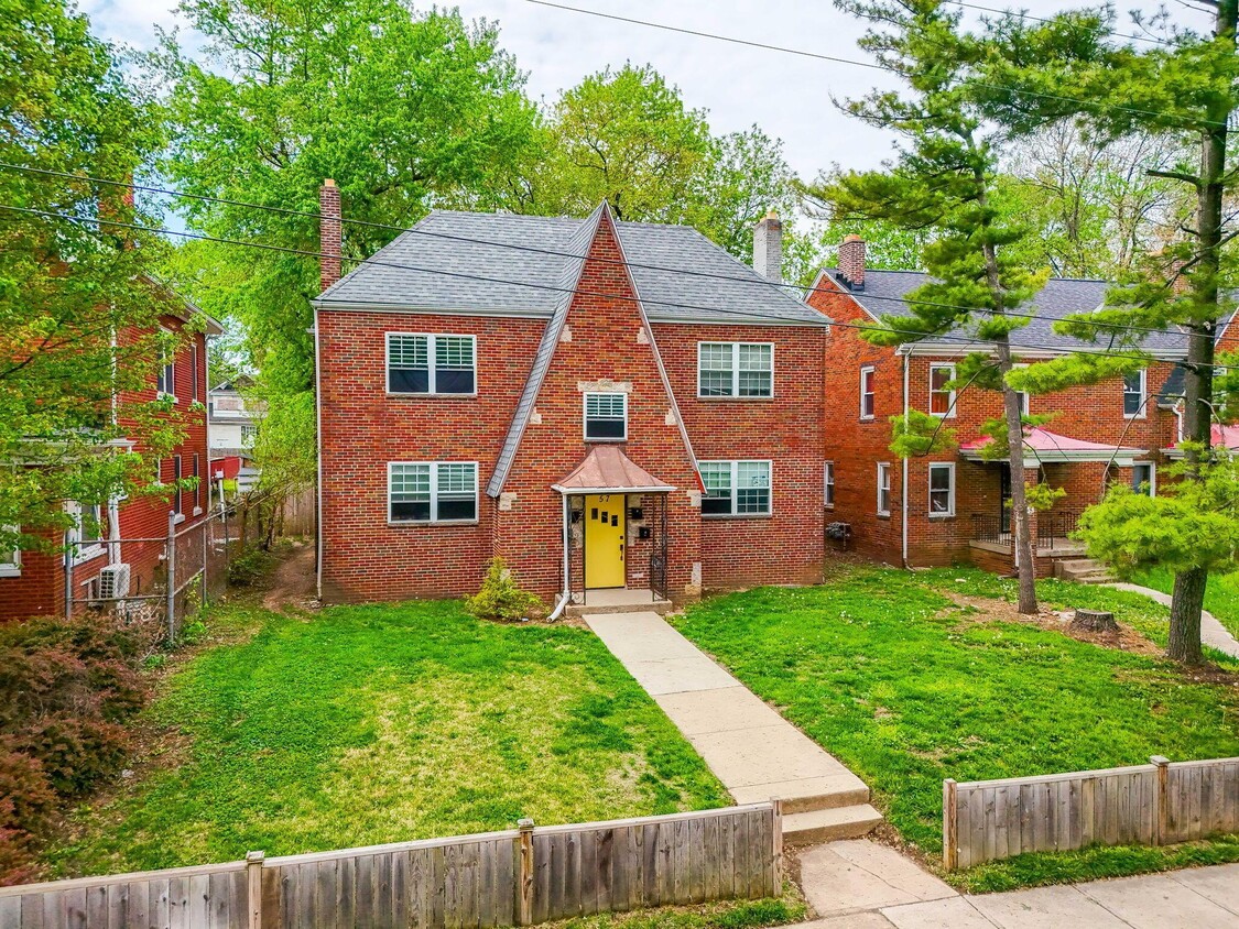 Primary Photo - 57 N Burgess Ave