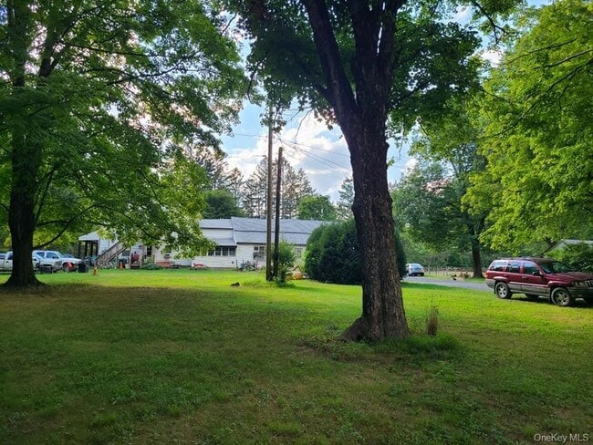 Building Photo - 624-634-634 Oakland Valley Rd