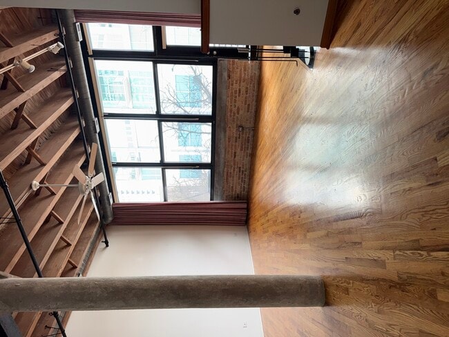 Building Photo - 1601 S Indiana Ave