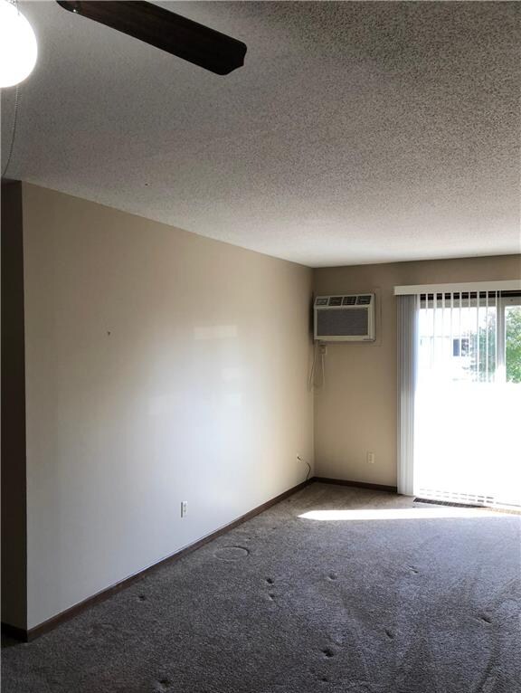 Foto del edificio - 2114 Valleyhigh Dr NW