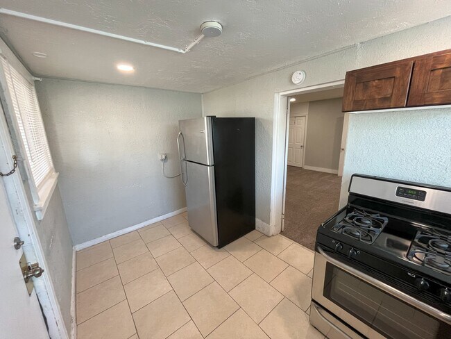 Foto del edificio - Apartment in Historic Salt Lake City Home!