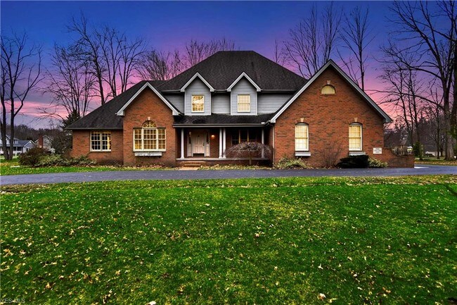 Building Photo - 2886 Timber Creek Dr N