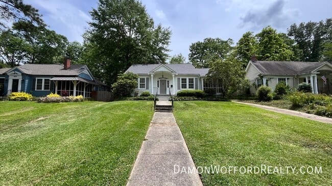 Photo - 4060 Pine Hill Dr House