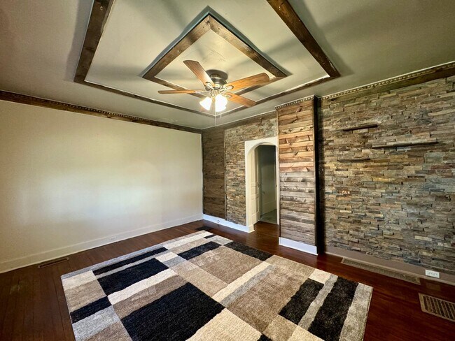 Building Photo - Two bedroom One bath home for rent.  Call today for more information!