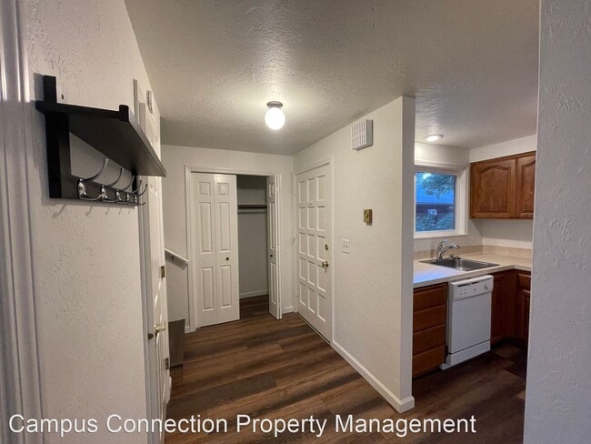 Building Photo - 2 br, 2 bath House - 1734 Minda Dr