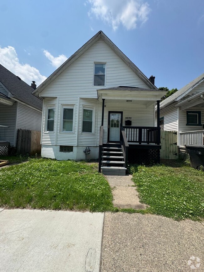 Building Photo - 3073 Maxwell St