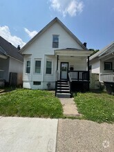 Building Photo - 3073 Maxwell St