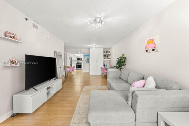 Building Photo - 1650 Coral Wy