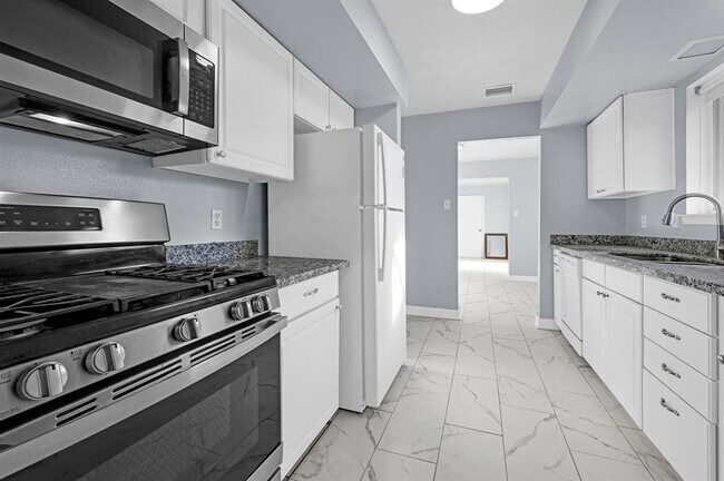 Foto del edificio - 24910 Wilderness Rd