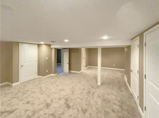 Building Photo - 7704 Westridge Rd