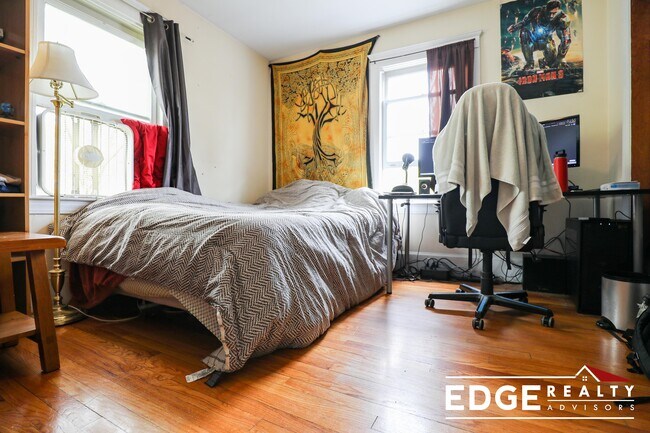 Foto del edificio - 22 Lyne Rd