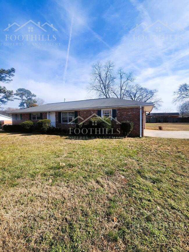 Building Photo - 109 Brewton Ct