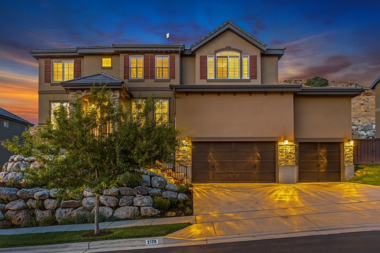 Foto principal - Beautiful Traverse Mtn home for sale!