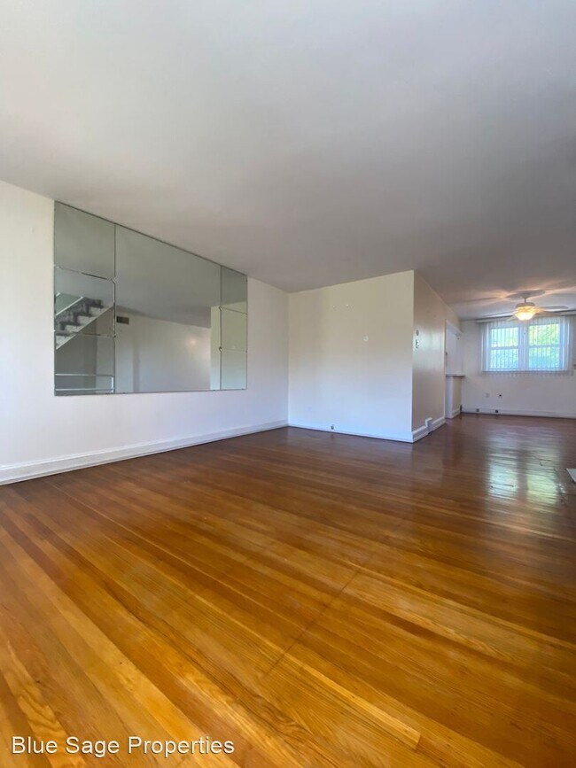 Foto del edificio - 3 br, 1.5 bath House - 2280 S Harwood Ave