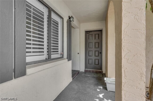 Foto del edificio - 9861 Alabama St